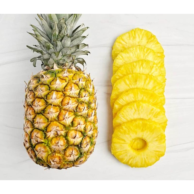 Fresh Pineapple Slices